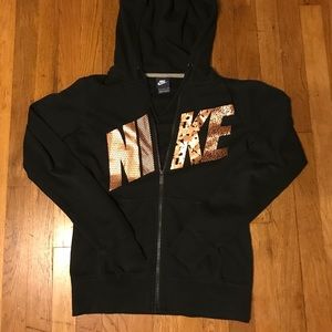 Nike sweatshirt